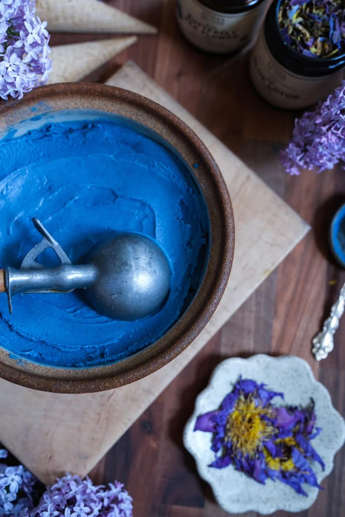 Anima Mundi BUTTERFLY PEA FLOWER POWDER ZMRZLINA ICE CREAM BW APOTHECARY BLUE LOTUS MODRY SEN VANILKA  MODRY LOTUS KOKOSOVE MLEKO 02